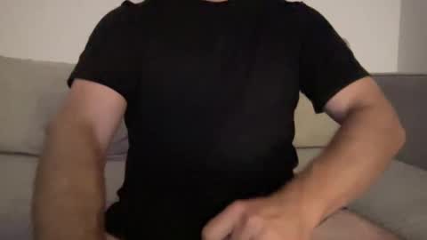 Snapshot of anewsummer chatting on 11.14.25 anewsummer online show from 11.14.25