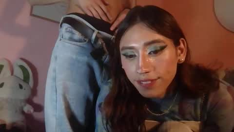 Snapshot of angel_____1 chatting on 02.12.26 angel_____1 online show from 02.12.26