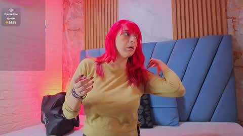 angel__red_ online show from 11.23.25