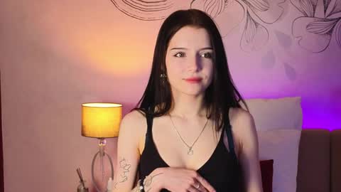 Snapshot of angel__rossee chatting on 04.29.26 Rose 18 New here online show from 04.29.26