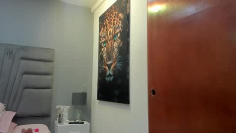 Angel online show from 10.26.25