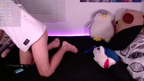 Angel   help me with 100 thumbs up online show from 01.23.25