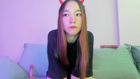 Snapshot of angel_cakee chatting on 05.30.26 Luluu Chu online show from 05.30.26