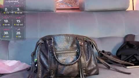 Snapshot of angel_dragun chatting on 05.22.26 Angel-dragun online show from 05.22.26
