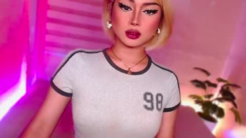 Snapshot of angel_eloaxx chatting on 07.07.26 Angel online show from 07.07.26