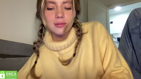 Snapshot of angel_from_sky chatting on 01.05.25 Greetings Jess online show from 01.05.25