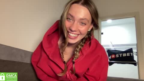 Snapshot of angel_from_sky chatting on 01.24.25 Greetings Jess online show from 01.24.25