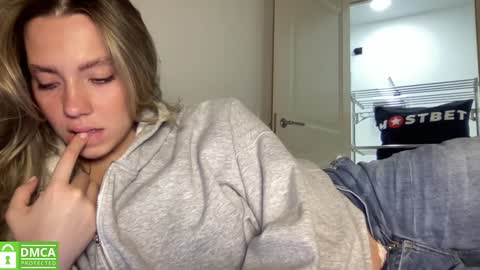 Snapshot of angel_from_sky chatting on 01.25.25 Greetings Jess online show from 01.25.25