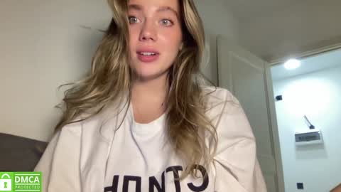 Snapshot of angel_from_sky chatting on 01.30.25 Greetings Jess online show from 01.30.25