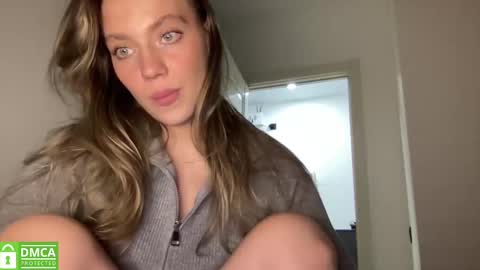 Snapshot of angel_from_sky chatting on 02.25.25 Greetings Jess online show from 02.25.25