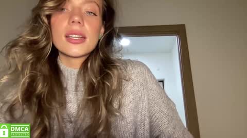 Snapshot of angel_from_sky chatting on 10.07.25 Greetings Jess online show from 10.07.25