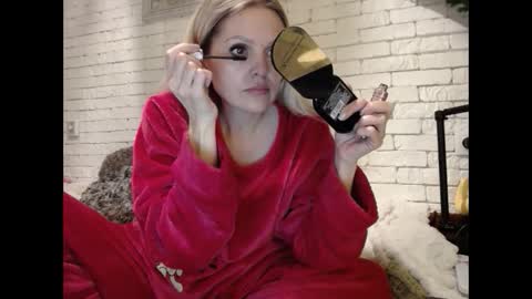 Snapshot of angel_girllovemy chatting on 01.20.25 ANGEL online show from 01.20.25