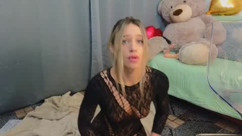 Snapshot of angel_hot777 chatting on 02.20.26 Gabriella online show from 02.20.26