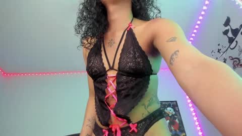 ngel  EVERYDAY from 2145 to 0500am Colombia hour online show from 01.13.25