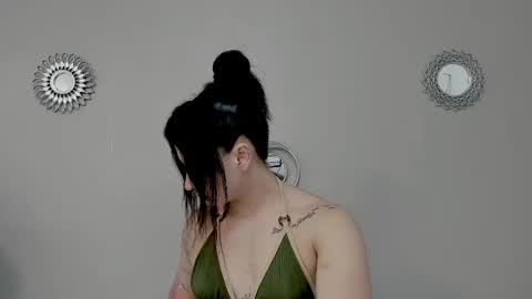 Angel online show from 10.22.25