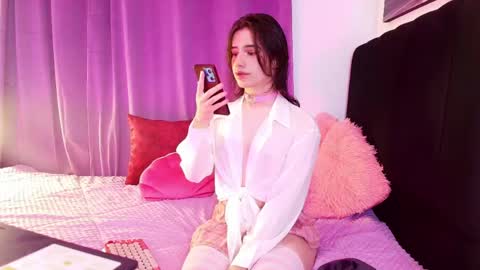 Snapshot of angel_shinyy chatting on 04.26.26 Angel online show from 04.26.26