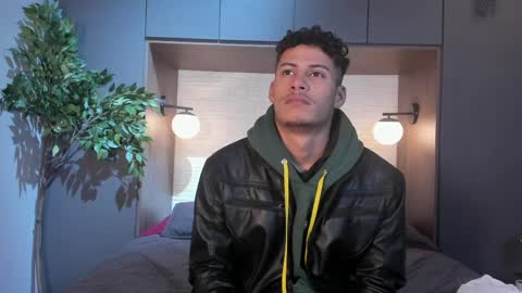Snapshot of angel_silva_ chatting on 04.30.26 Angel online show from 04.30.26