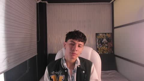 Angel online show from 04.09.26