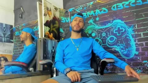 angel_villareal_ online show from 04.09.26