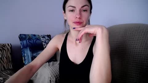 Zoe online show from 10.17.25