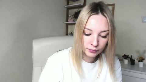 Angela online show from 02.23.26