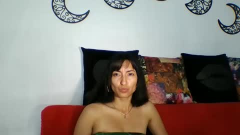 Snapshot of angela_mis chatting on 05.08.26 Angela online show from 05.08.26