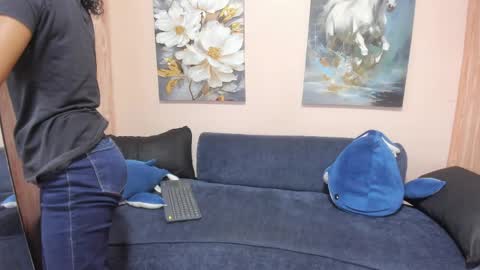 angela_rendon online show from 04.21.26