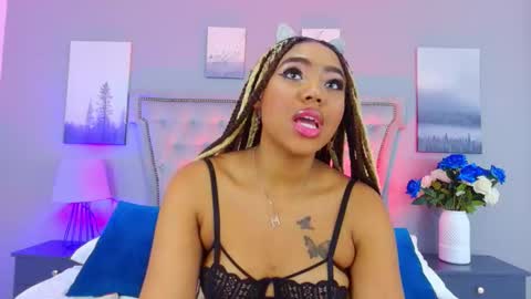 Angela Roberts online show from 11.09.25