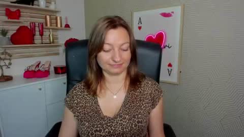 Snapshot of angela_samt chatting on 07.14.26 Angela online show from 07.14.26