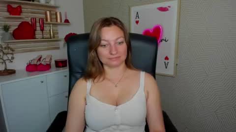 Snapshot of angela_samt chatting on 07.16.26 Angela online show from 07.16.26