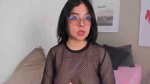 Angela online show from 10.01.25