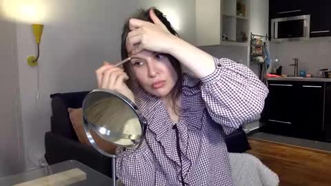 Angela online show from 11.27.25