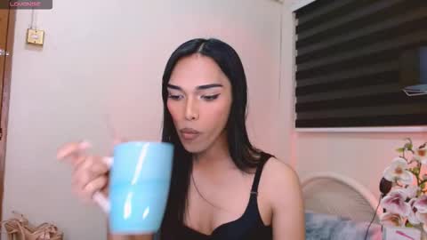 Snapshot of angelamonroe chatting on 01.14.26 SENORITA online show from 01.14.26