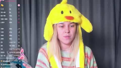 Darsi Anty online show from 10.31.25