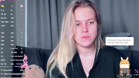 Darsi Anty online show from 11.23.25