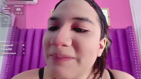 Snapshot of angelarumiee chatting on 10.04.25 Angela online show from 10.04.25