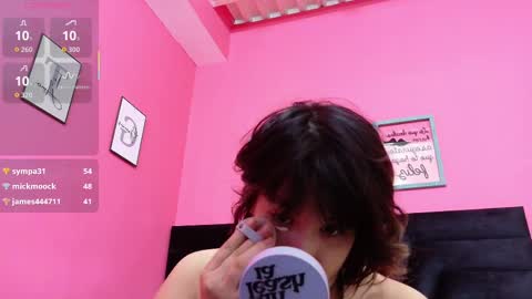 Snapshot of angelarumiee chatting on 10.30.25 Angela online show from 10.30.25