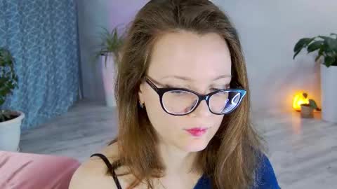 Angela online show from 11.21.25