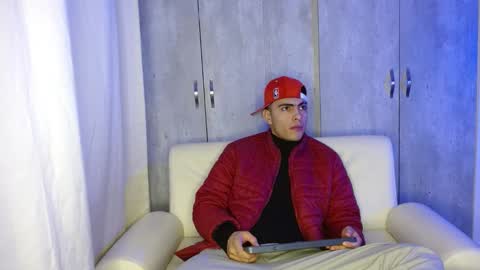 Snapshot of angelbacker22 chatting on 01.20.25 angelbacker22 online show from 01.20.25