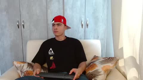 Snapshot of angelbacker22 chatting on 01.25.25 angelbacker22 online show from 01.25.25