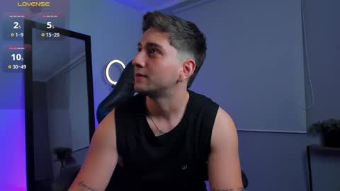 angelbell19 online show from 10.22.25