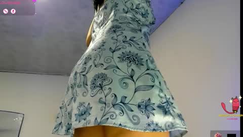 Snapshot of angelblue972344 chatting on 12.19.25 angel online show from 12.19.25