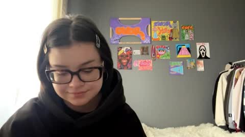 angelcatier online show from 04.19.26