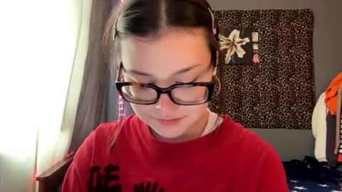 Snapshot of angelcatier chatting on 06.25.26 angelcatier online show from 06.25.26