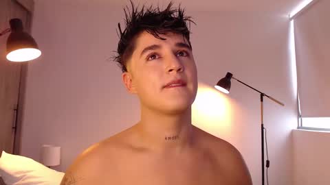 Angel online show from 12.21.25