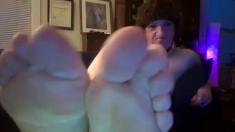 Snapshot of angeldelamatin chatting on 03.06.25 Angel of the Morning online show from 03.06.25