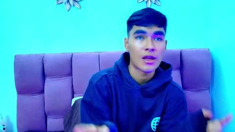 AngelduzZzt online show from 10.10.25