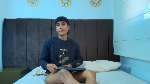 AngelduzZzt online show from 11.08.25