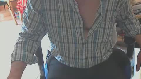 Snapshot of angelgarcia269 chatting on 09.30.25 angelgarcia269 online show from 09.30.25