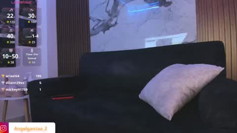 Angel online show from 04.10.26